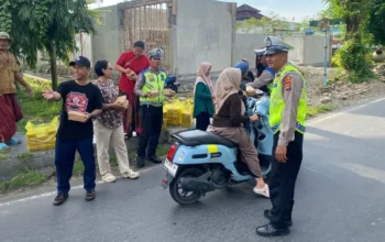 Kenyamanan Warga Terjamin: Cara Polres Lombok Barat Amankan Titik Kerumunan Ngabuburit di Pekan Pertama Ramadan