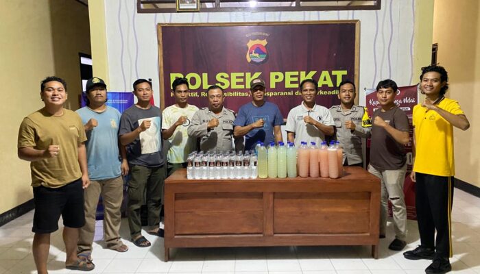 Jelang WM Soundwave Festival 2026, Polsek Pekat Gelar Operasi Cipta Kondisi, Amankan Puluhan Botol Miras