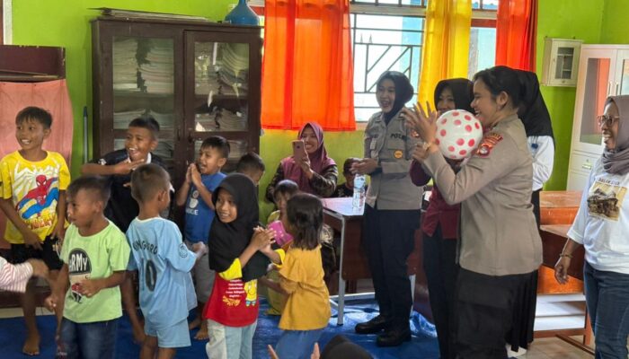 Kembalikan Senyum Anak-Anak Kalimango, Polres Sumbawa Gelar Trauma Healing Pasca Kebakaran