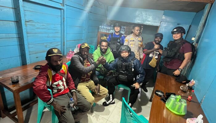 Polisi dan Tokoh Masyarakat Perkuat Komunikasi Jaga Stabilitas di Dogiyai