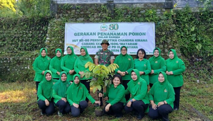 Tanam 800 Pohon, Persit KCK Tebar Harapan Hijau