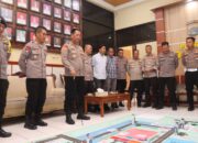 POLRES DOMPU GELAR GLADI POSKO DAN TFG SISPAMKOTA, SIAPKAN PENGAMANAN UNRAS HARI BURUH INTERNASIONAL