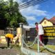 Personel Polsubsektor Raba Polres Bima Kota Laksanakan Manajemen Kebersihan Lingkungan Mako