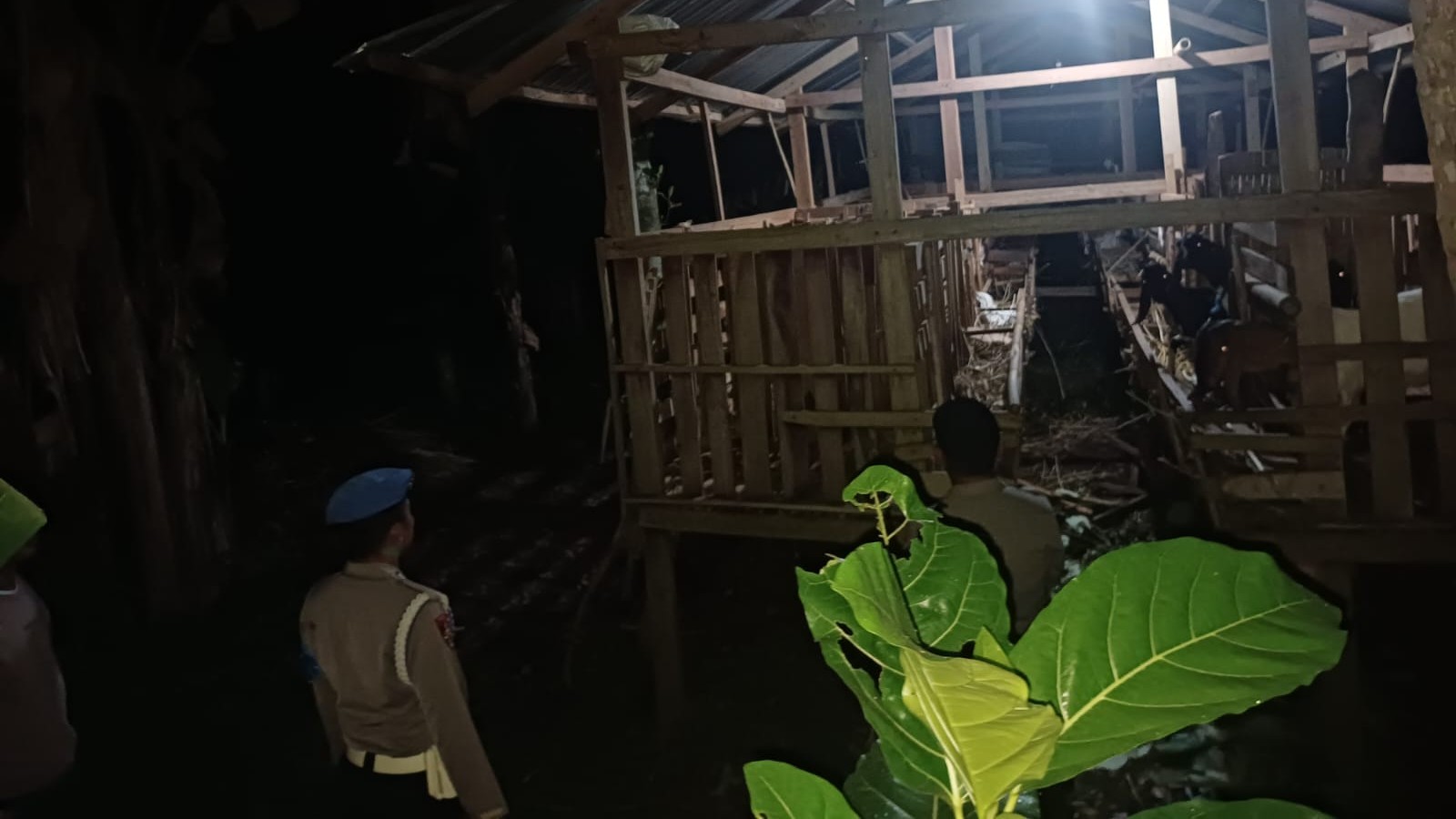 Polsek Lembar Gencarkan Patroli Malam Cegah Pencurian Ternak