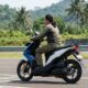 Apa Lawan Kata Akselerasi? Inilah Istilah Paling Tepat