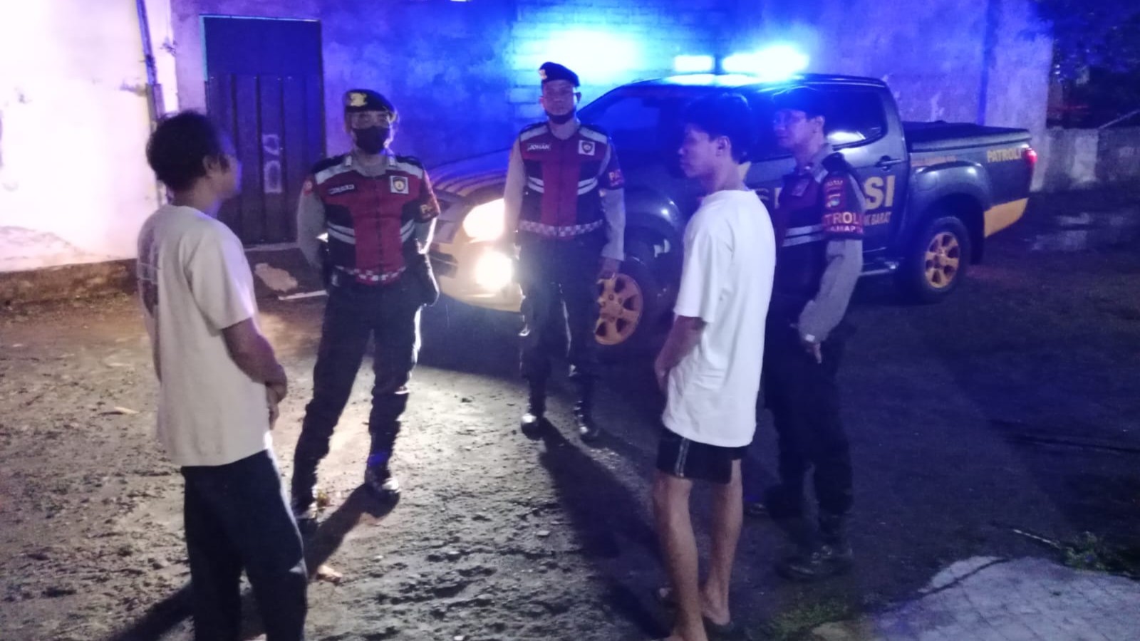 Cegah Kriminalitas, Sat Samapta Polres Lobar Sisir Labuapi
