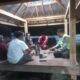Bhabinkamtibmas Dasan Anyar Dorong Warga Aktifkan Siskamling untuk Jaga Kamtibmas