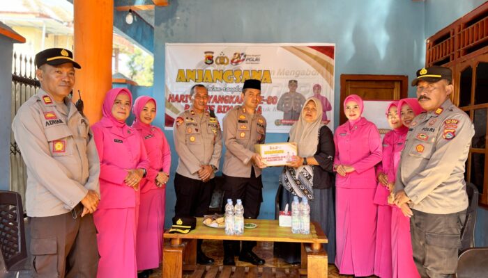 Sambut Hari Bhayangkara ke-80, Kapolres Bima Kota Gelar Anjangsana ke Rumah Purnawirawan dan Warakawuri