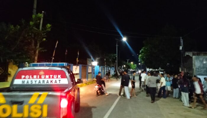 Antisipasi Kejahatan 3C, Polsek Langgudu Gelar Patroli Dialogis Malam Hari