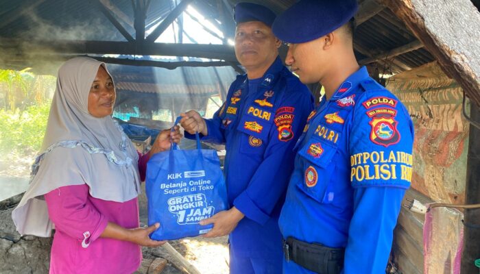 Gerakan 1000 Rupiah Salurkan Bantuan Sosial kepada Masyarakat Pesisir Puyahan Lembar