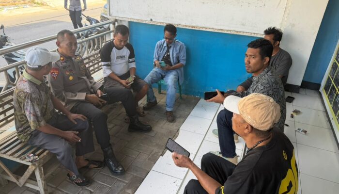 Pererat Kemitraan dengan Warga, Wakapolres Bima Kota Laksanakan Sambang Polmas di Kelurahan Sambinae