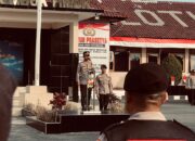 Kapolres Lombok Timur Pimpin Apel Pagi, Tekankan Disiplin dan Pelayanan Maksimal kepada Masyarakat