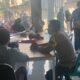 Bhabinkamtibmas Desa Sakra Pantau Pemeriksaan Kesehatan Gratis bagi Lansia