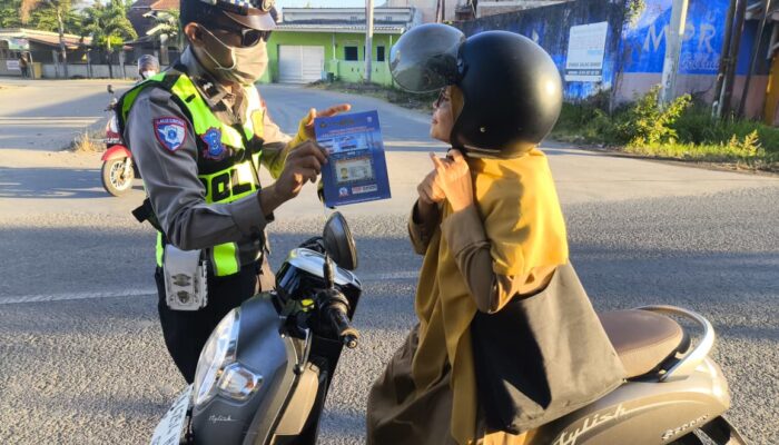 Tingkatkan Kesadaran Berlalu Lintas, Unit Kamsel Sat Lantas Polres Sumbawa Barat Gelar Kampanye Keselamatan dan Imbauan Humanis