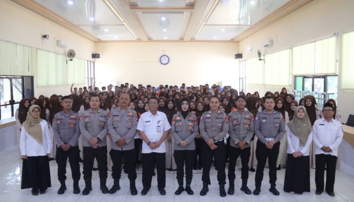 Antisipasi Kejahatan Siber, SMKN 1 Tuban Gelar Sosialisasi Etika Pemanfaatan AI