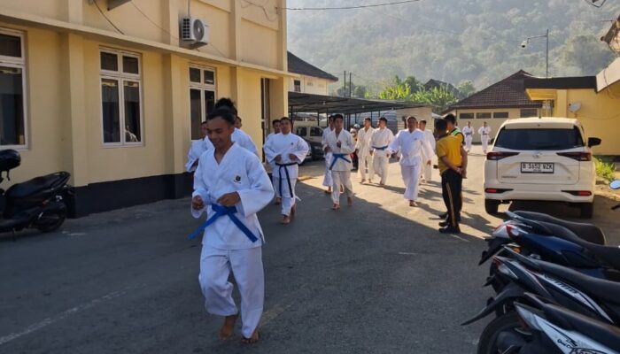 Jelang UKP 2027, 48 Personel Polres Sumbawa Barat Ikuti Latihan Beladiri Polri