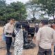 POLISI TANGANI KASUS PEMBAKARAN SEPEDA MOTOR OLEH OTK DI DESA O’O