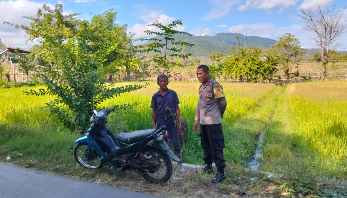 Dukung Program Asta Cita Presiden, Bhabinkamtibmas Desa Sebasang Sambangi Petani di Dusun Sebasang Ketanga