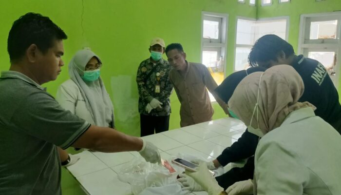 Unit Inafis Satreskrim Polres Bima Kabupaten Olah TKP Penemuan Orok bayi di Desa Runggu, Wanita 19 Tahun Ikut Diamankan