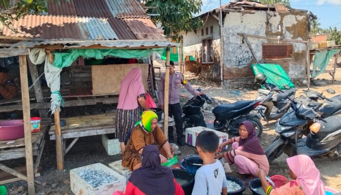 Bhabinkamtibmas Hu’u Dukung Ketahanan Pangan Berbasis Hasil Laut