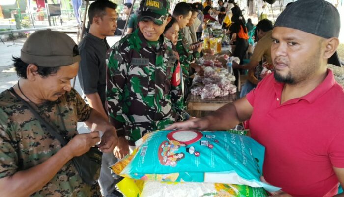 Bazar Kodim 1606/Mataram Dekatkan TNI dengan Masyarakat
