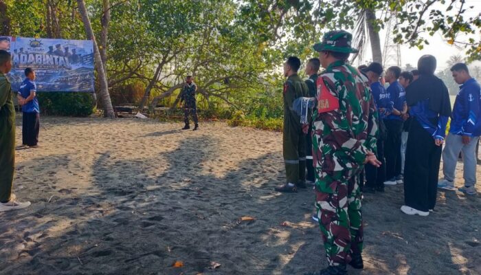 Babinsa Kuranji Dalang Kawal Pembinaan Taruna Maritim