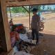 Kawal Program Asta Cita, Polsek Tambakboyo Hadir Dampingi Petani Jemur Hasil Panen Jagung