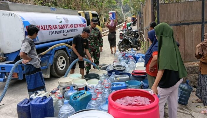 Bersama TDA, LAZISKU NTB dan BPBD, Kodim 1606/Mataram Dukung Penyaluran Air Bersih
