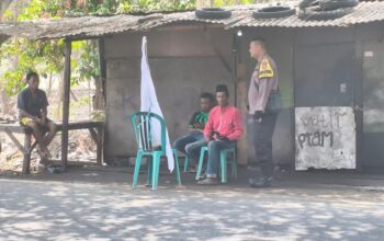 Wujud Belasungkawa, Bhabinkamtibmas Polsubsektor Palibelo Laksanakan Sambang Duka
