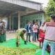 Mahasiswa KKN dan Babinsa Dorong Kemandirian Peternak Eyat Mayang