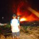Babinsa Sesela Bersama Warga Cegah Api Meluas