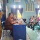 Dukung Kesehatan Masyarakat, Bhabinkamtibmas Hadiri Tracing TBC Terintegrasi dan Cek Kesehatan Gratis di Desa Moteng
