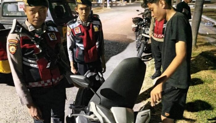 Cegah Kejahatan Dini Hari, Sat Samapta Polres Sumbawa Barat Sisir Kawasan KTC